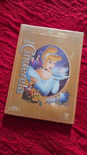 DVD + BLURAY CINDERELA DISNEY ANIMAÇÃO