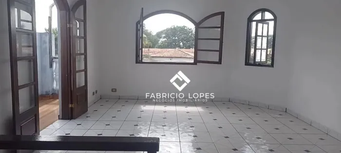 Casa com Ponto Comercial