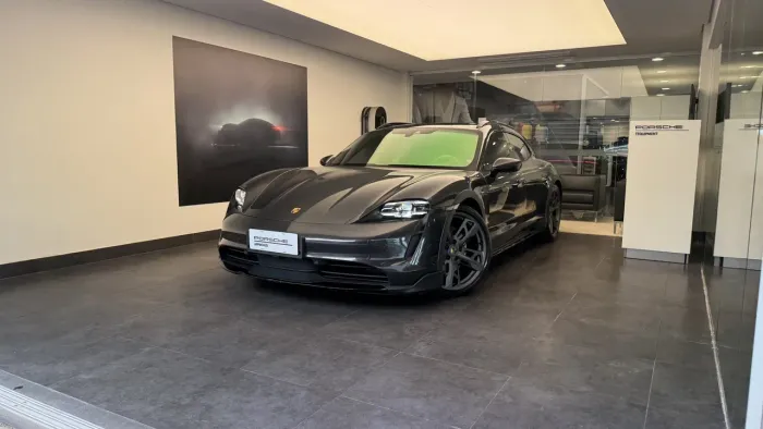 Porsche Taycan 4S Cross Turismo (elétrico) 2024