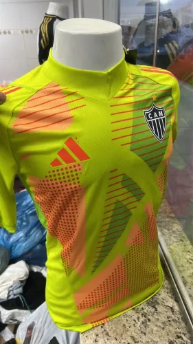 Vendo camisa do galo modelo jogador
