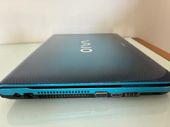 Notebook Sony Vaio i3