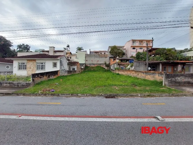 Oportunidade! Terreno em Jardim Cidade de Florianópolis - São José