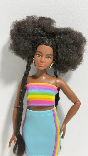 Barbie Extra negra