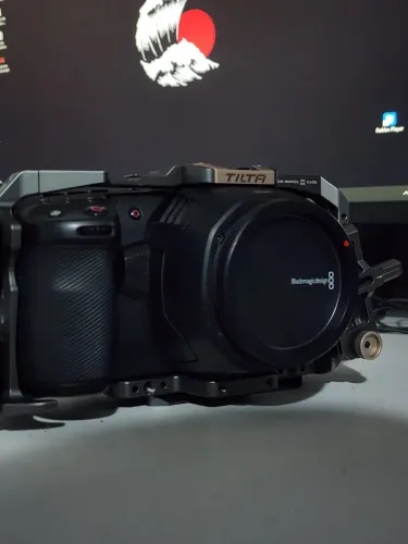 Blackmagic Pocket Cinema Camera 6K (BMPCC 6K) + Cage Tilta Completo + Acessórios