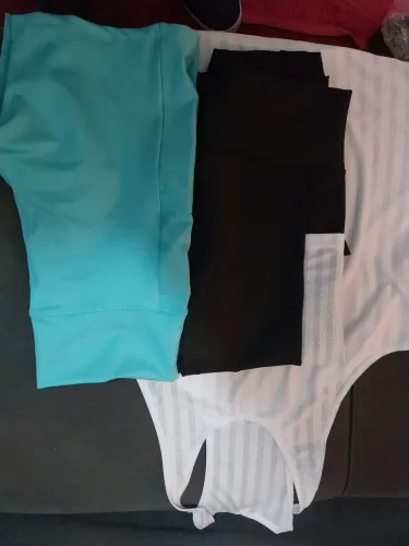 Legging  roupa de academia   calcinhas  cueca 