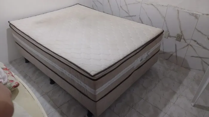 Cama box casal Reconflex