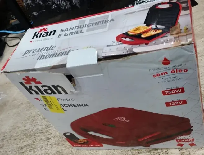KIAN SANDUICHEIRA GRILL VERMELHA 750W 127V