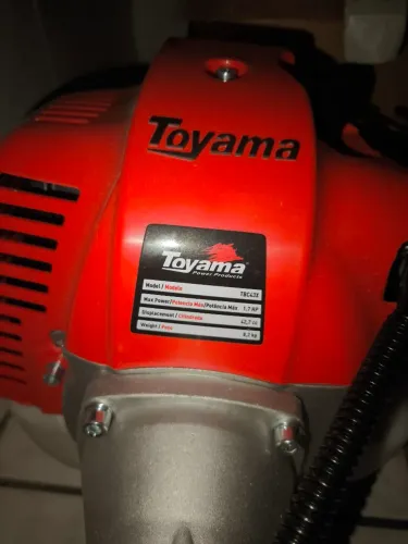 Roçadeira Toyama, nova