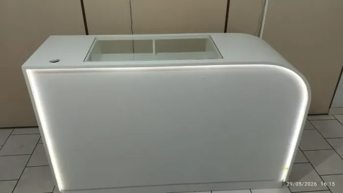  Balcão de Recepção / Atendimento feito em MDF de excelente qualidade. 