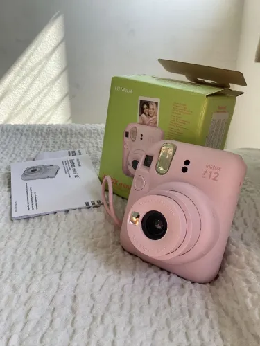 Câmera Instantânea Fujifilm Instax Mini 12 Rosa - NOVA, Nunca Usada