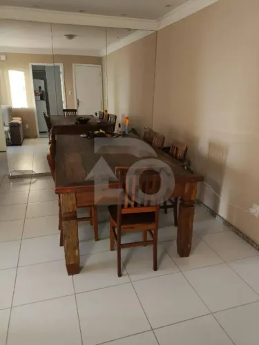 Repleto Condomínio Clube com Cozinha Reformada e Armários Modulados