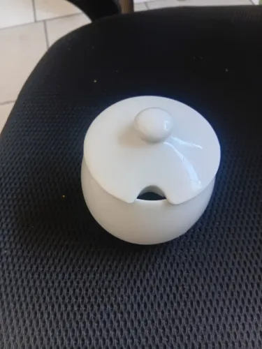 Porta açúcar ou pimenta de porcelana TOP