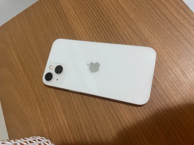 Vendo IPhone 13 - 128 G - muito conservado