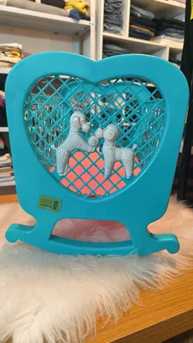 Berço de brinquedo balanço vintage da antiga marca ATMA fábricado na década 70 .