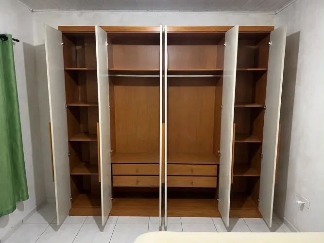 Guarda-Roupa de casal 6 portas - MDP