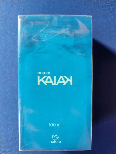 Perfume da Natura Kaiak pra vender logo 