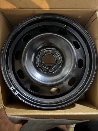 Vendo Roda de ferro T-CROSS NOVÍSSIMA !