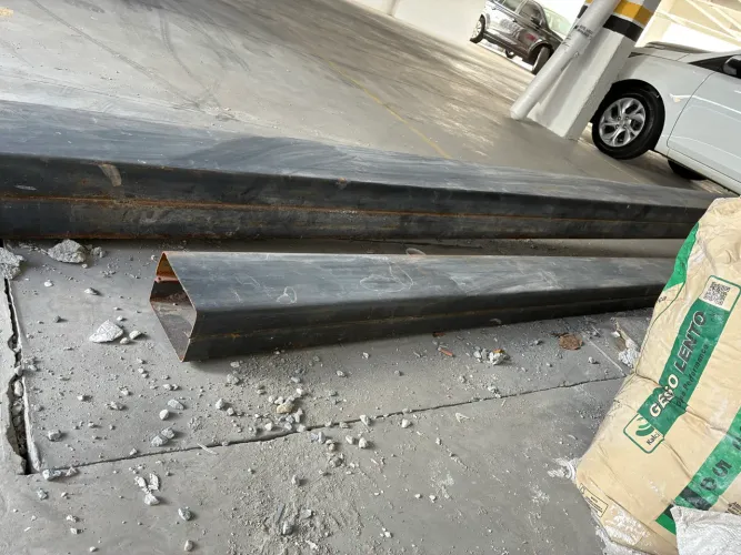 Vigas de Metal Reforçado - VENDO SEPARADO TAMBÉM