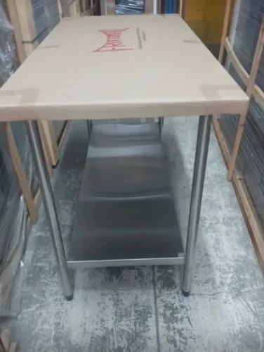 2 Mesas inox (reforçado) com prateleira inferior lisa medida 1.50x70 