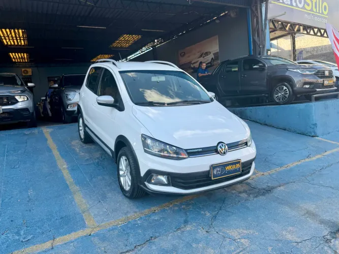 Volkswagen Crossfox 1.6 T. Flex 16V 5P 2015