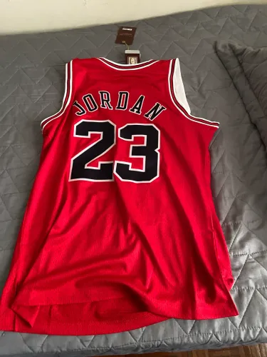 Camisa retrô Chicago Bulls ?