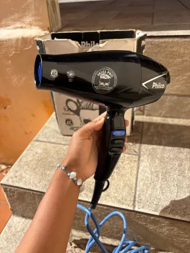 Secador Philco Skull Pro 2000W - Pouco usado | Completo com acessórios