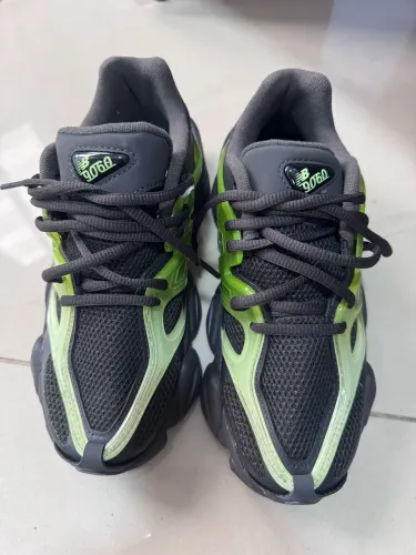 Tênis New balance 9060 edição limitada