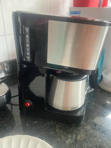 Cafeteira oester 1,2L de capacidade