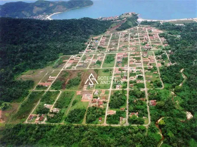 Excelente oportunidade de comprar um terreno dentro do Mar Verde em Caraguatatuba