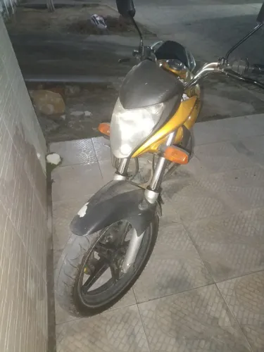 Vendo ou troco moto CB 300R