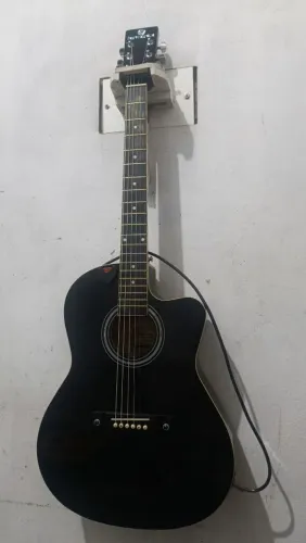 Violão Elétrico de Aço com Equalizador e afinador, na CAPA e de cordas NOVAS bem regulado!