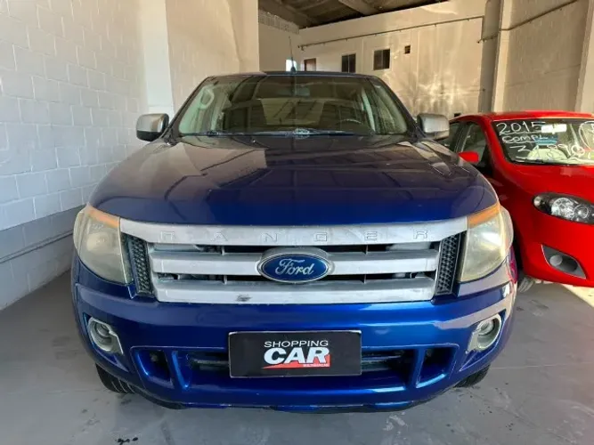 Ford Ranger XLS 2.5 16V 4X2 CD Flex 2014