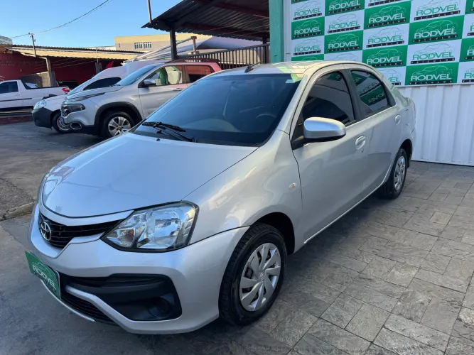 Toyota Etios XS Sedan 1.5 Flex 16V 4P Mec. 2018