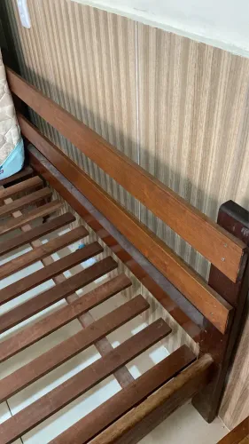 Cama de casal com colchão