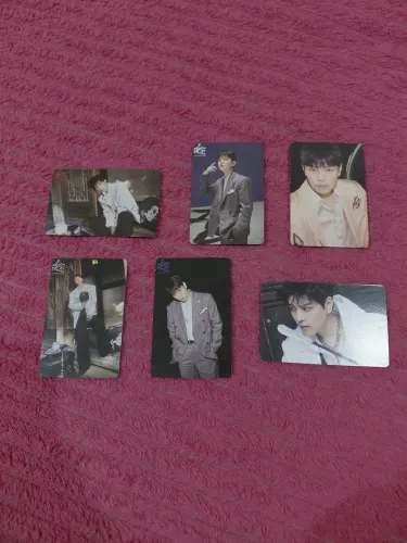 6 cards Seungmin stray kids