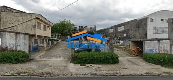 Excelente Terreno para Locação em Vila Ayrosa para Construtora.