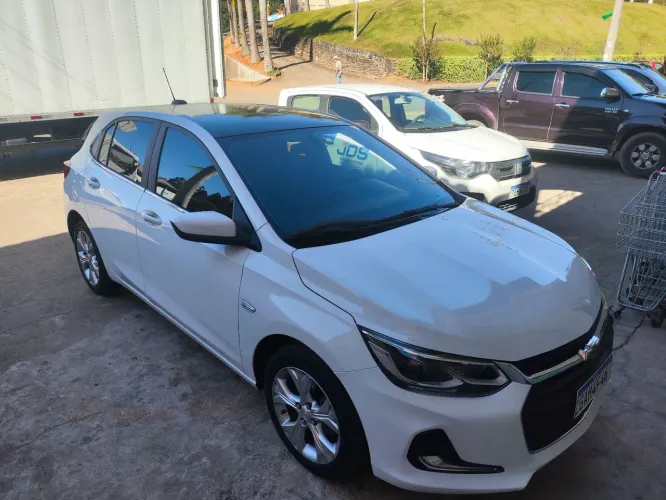 Chevrolet Onix Hatch Premier 1.0 12V TB Flex Aut. 4P 2021