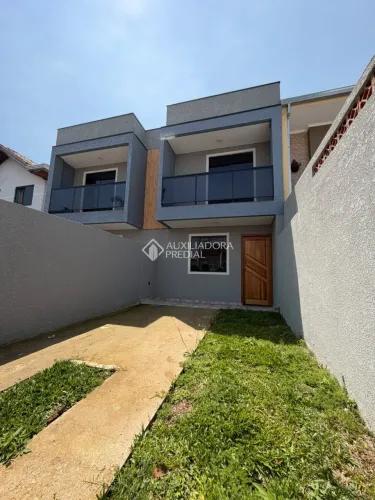 Sobrado com 3 quartos à venda no bairro Cidade Industrial