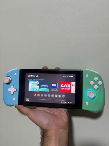 Nintendo Switch Desbloqueado com controle extra