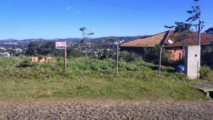 Lote 1050 m2 - Condominio Fechado - Paragem do Tripui