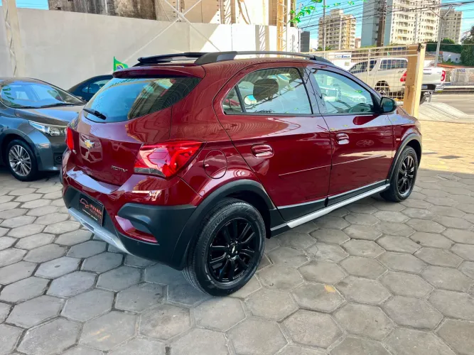 Chevrolet Onix Activ 1.4 8V Flex Mec. 4P 2019