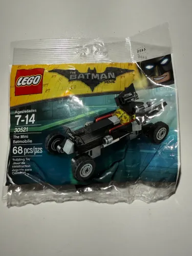 LEGO The Mini Batmobile #30521 ? LACRADO