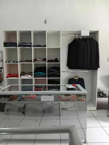 Mobiliario  de loja