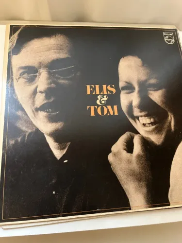 Ellis & Tom