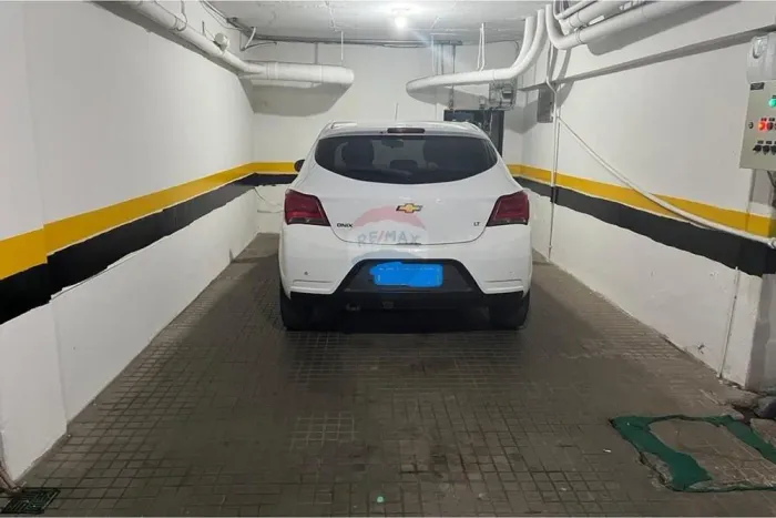 Vaga de garagem a venda RS 60.000,00 Rua Araguari Santo Agostinho/BH