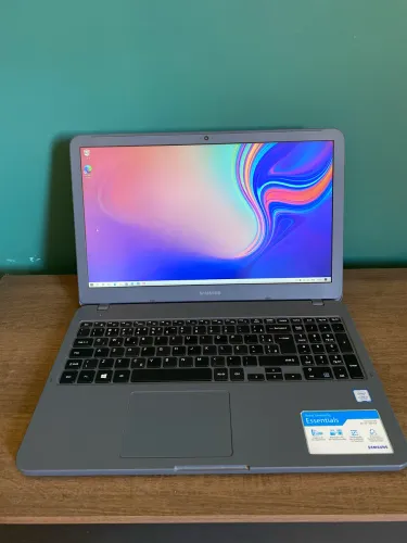 Notebook Samsung i3