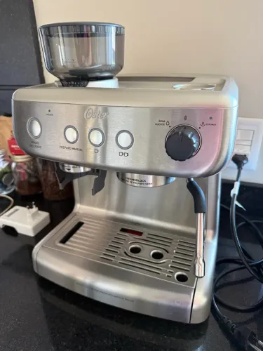 Cafeteira Espresso Oster Xpert Perfect Brew
