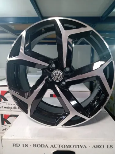 Rodas R-Line aro 17 4x100 (Novas) + 195/40R17 Forceland (Semi-novos) - R$ 4.690,00