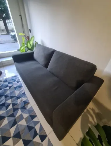 Sofa 3 lugares Cinza Grafite 