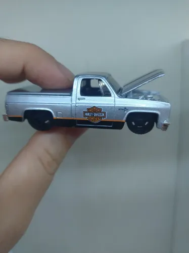Miniatura Maisto 1987 Chevy 1500 Harley Davidson Premium Loose Novo
